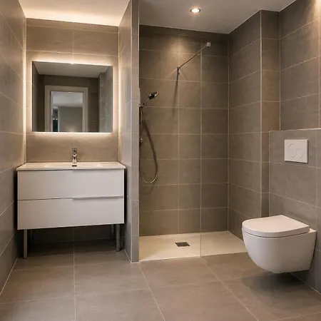 New 2-room Air-conditioned In The Clouds * Nizza