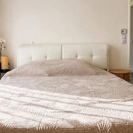 New 2-room Air-conditioned In The Clouds Apartment *