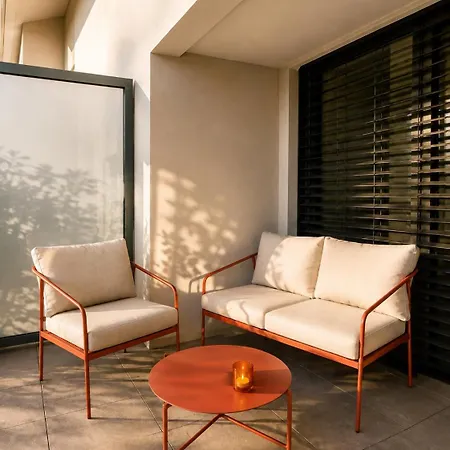 New 2-room Air-conditioned In The Clouds Apartment